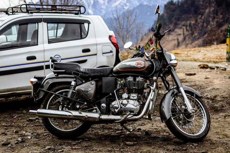 Manali Bullet Royal Enfield Motorcycle Bike Enfield India