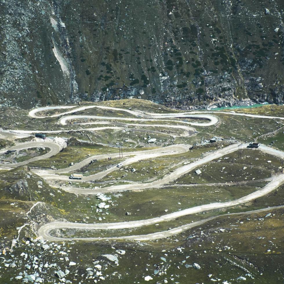 Turns Road Rohtang Pass Manali
