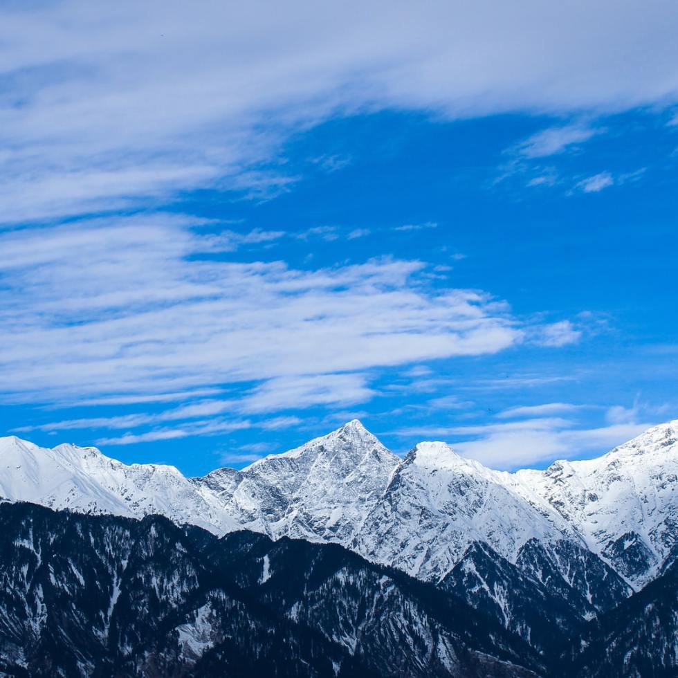 Snow Capped Hills Kullu Manali