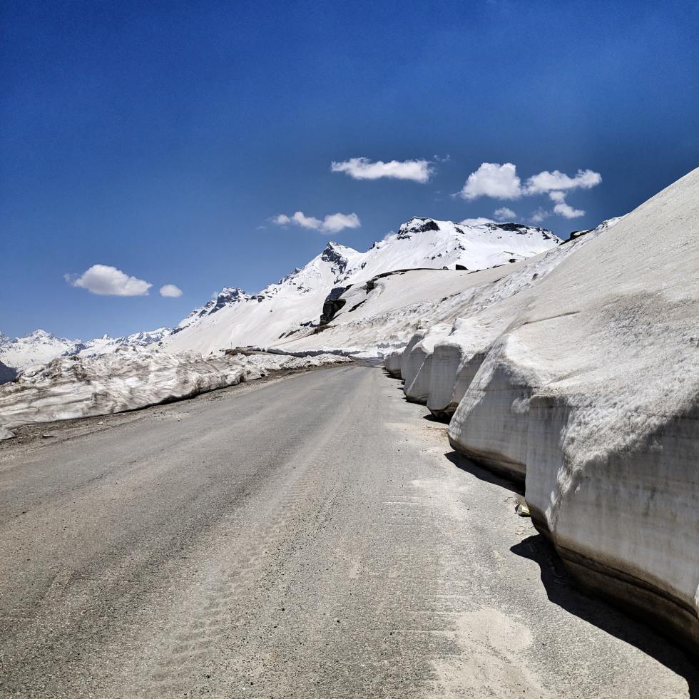 Long Road Rohtang Himachal Pradesh India