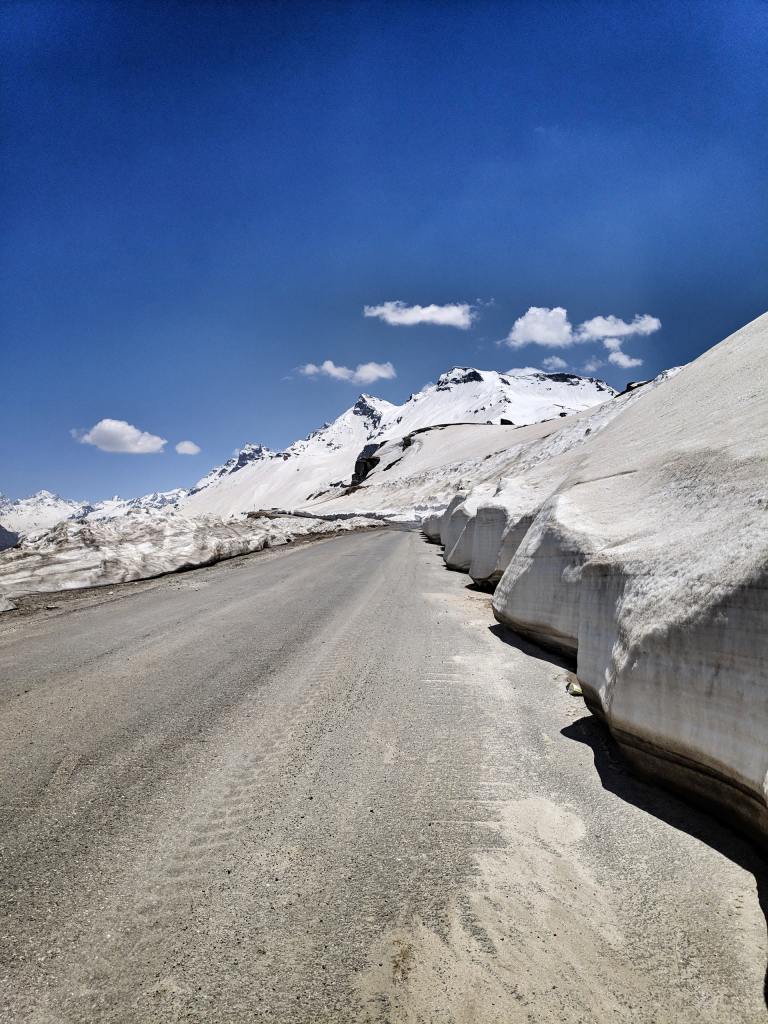Long Road Rohtang Himachal Pradesh India